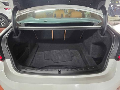 Used 2025 BMW 330i xDrive 330i xDrive w/ Premium Package image 13