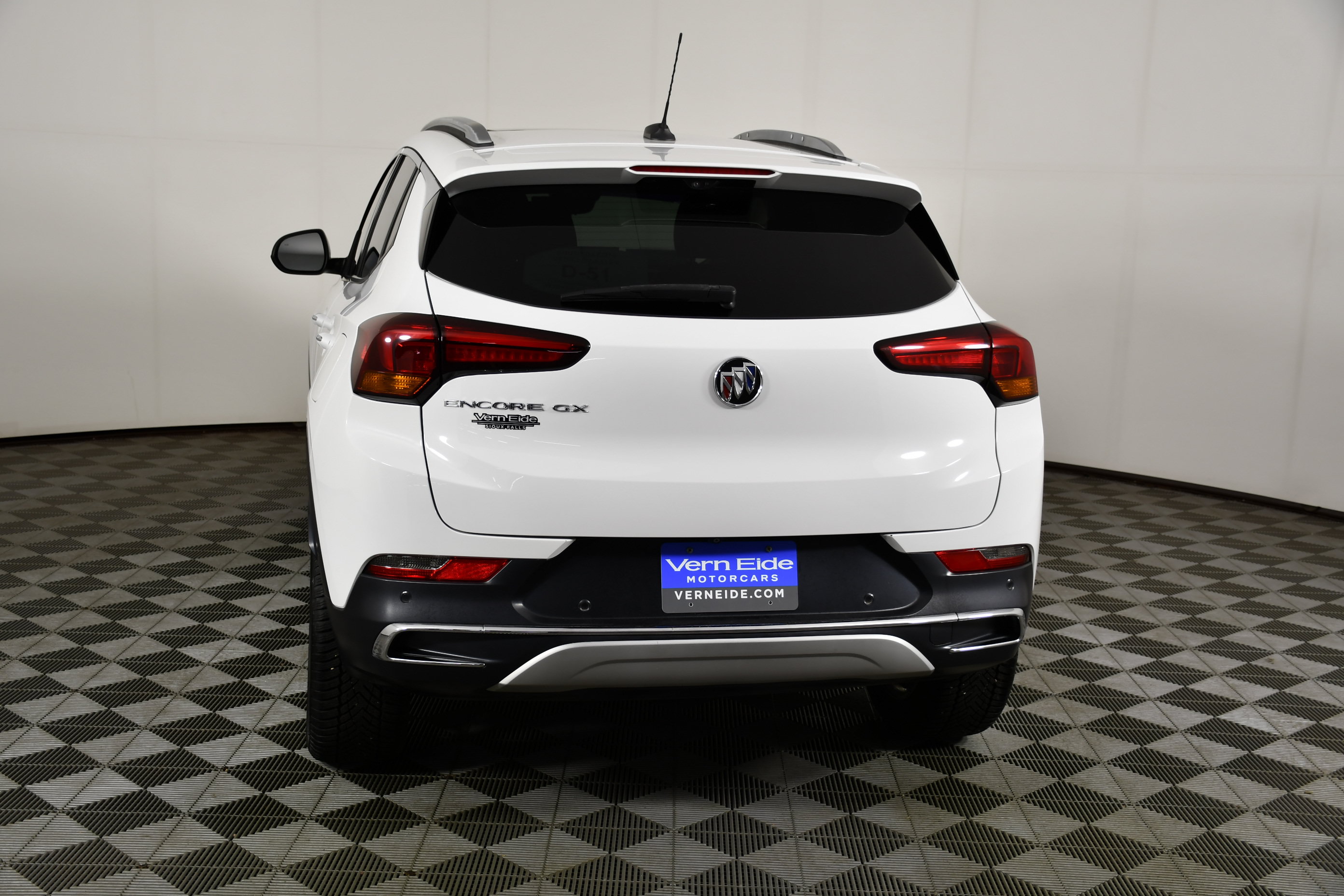 Used 2022 Buick Encore GX Essence w/ Advanced Technology Package FWD image 7