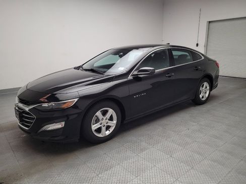 Used 2022 Chevrolet Malibu LS w/ Driver Confidence Package II image 2