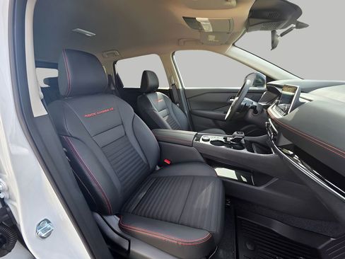 New 2026 Nissan Rogue SV image 13