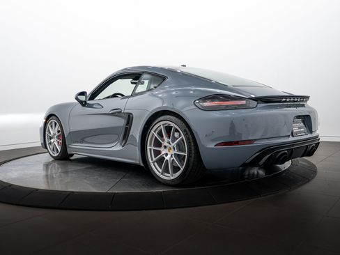 Certified 2025 Porsche 718 Cayman GTS RWD image 3
