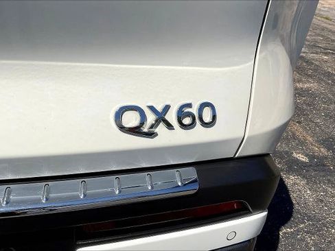 Certified 2023 INFINITI QX60 Sensory w/ Vision Package AWD/4WD image 23