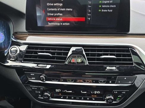 Used 2019 BMW 640i Gran Turismo xDrive 640 Gran Turismo i xDrive w/ Premium Package image 10