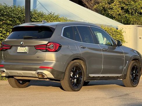Used 2024 BMW X3 xDrive30i image 4