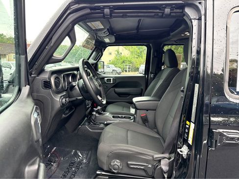 Certified 2022 Jeep Wrangler Unlimited Sport image 11