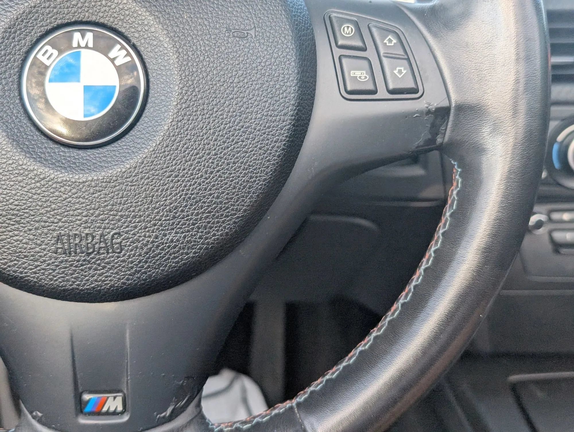 Used 2010 BMW M3 Convertible RWD image 26