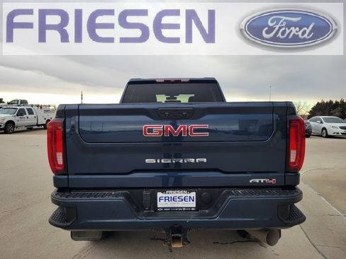 Used 2021 GMC Sierra 2500 AT4 image 6