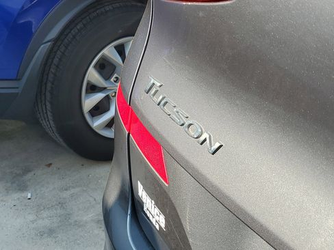 Used 2019 Hyundai Tucson SE AWD/4WD image 11