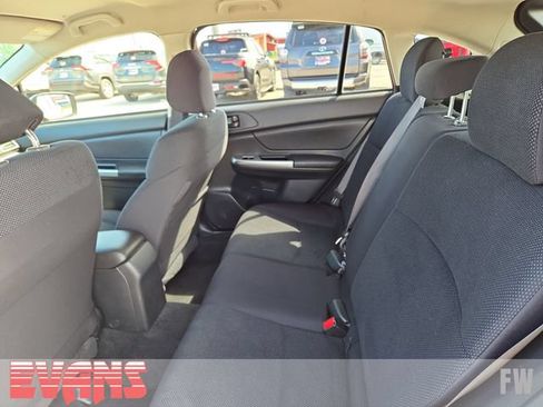 Used 2016 Subaru Crosstrek 2.0i AWD/4WD image 19