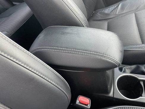 Used 2016 Toyota Corolla S FWD image 28