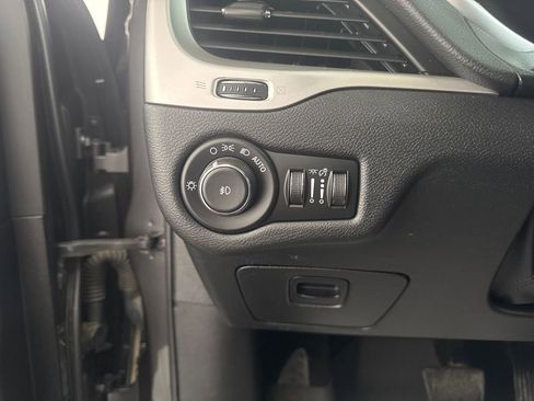 Used 2016 Jeep Cherokee Trailhawk w/ Leather Interior Group image 11