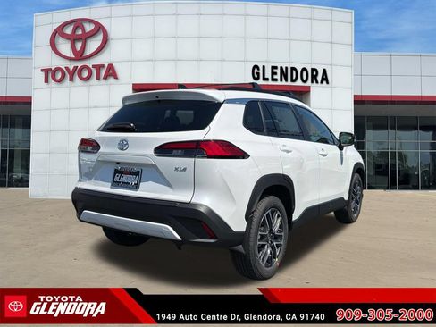 New 2026 Toyota Corolla Cross XLE w/ Convenience Package FWD image 10