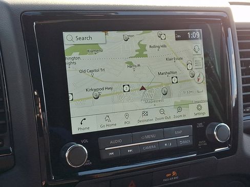 Used 2023 Nissan Frontier PRO-4X w/ Pro Convenience Package image 16