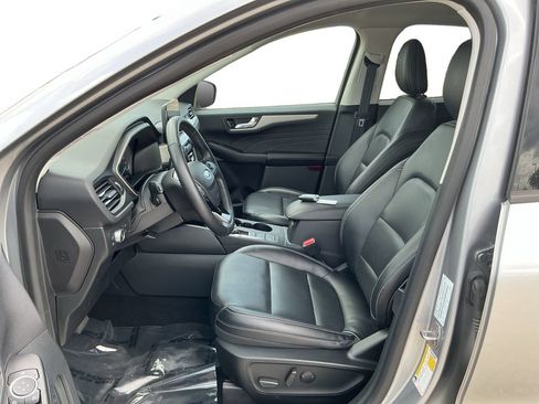 Certified 2021 Ford Escape SEL AWD/4WD image 24