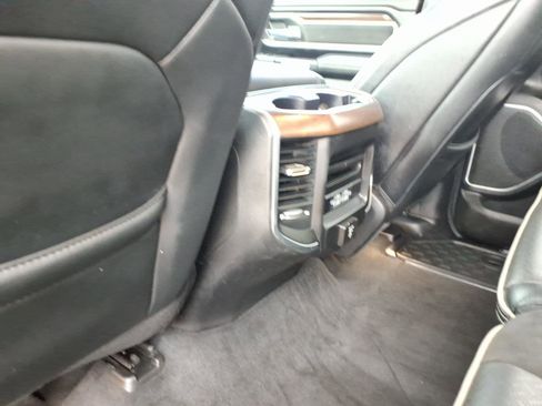 Used 2021 RAM 1500 Laramie image 8