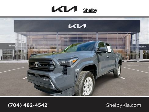 Used 2024 Toyota Tacoma SR5 image 1
