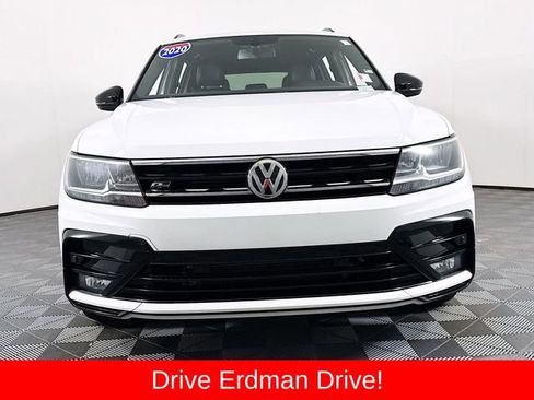 Used 2020 Volkswagen Tiguan SE R-Line FWD image 2