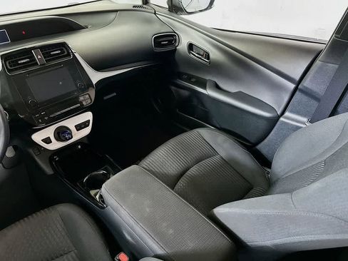 Used 2019 Toyota Prius Prime Plus FWD image 11