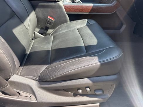Used 2018 GMC Sierra 1500 SLT w/ SLT Premium Package AWD/4WD image 12