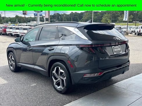 Used 2024 Hyundai Tucson SEL w/ Convenience Package FWD image 2