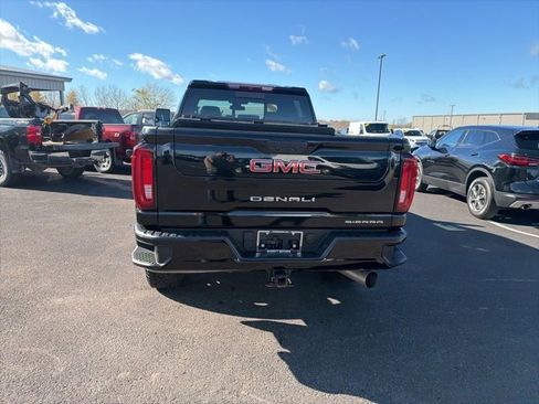 Used 2023 GMC Sierra 2500 Denali image 7