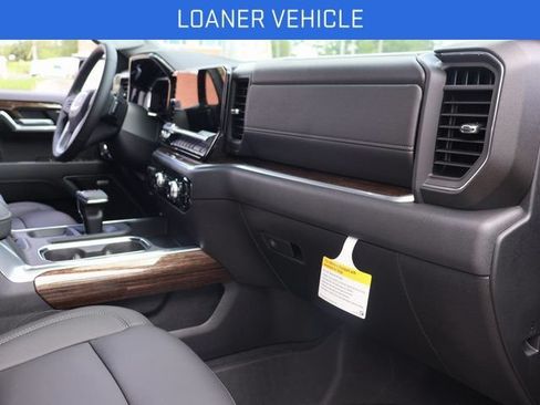 New 2026 GMC Sierra 1500 Elevation w/ Elevation Premium Package AWD/4WD image 9