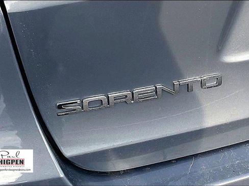 Used 2020 Kia Sorento EX image 8