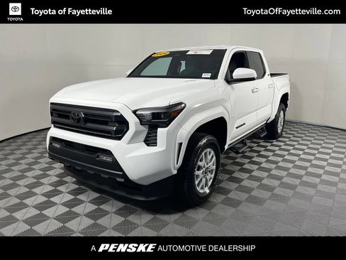 Used 2026 Toyota Tacoma SR5 AWD/4WD image 1