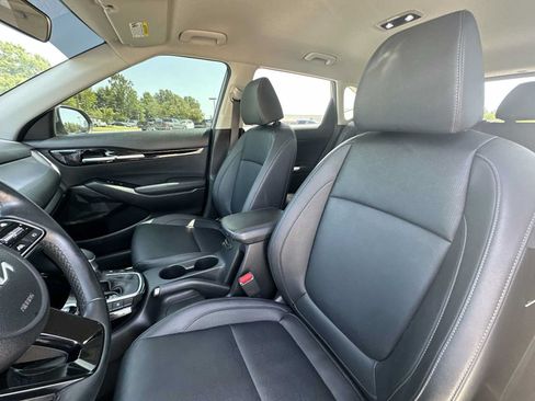 Used 2024 Kia Seltos EX FWD image 10