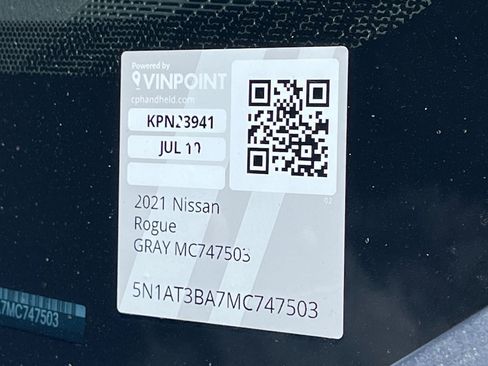 Used 2021 Nissan Rogue SV w/ Premium Package FWD image 31