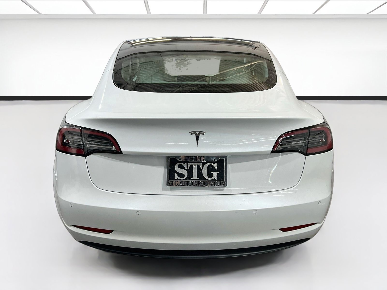 Used 2021 Tesla Model 3 Standard Range Plus RWD image 5