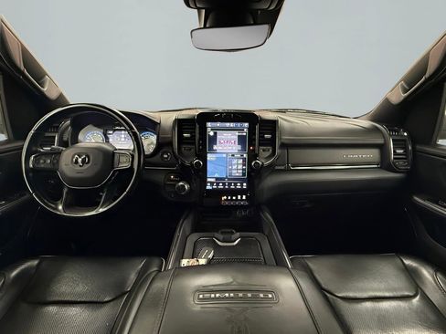 Used 2022 RAM 1500 Limited image 11