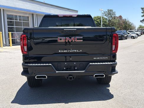 Used 2024 GMC Sierra 1500 Denali w/ Denali Reserve Package AWD/4WD image 11
