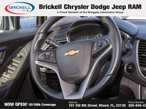 Used 2017 Chevrolet Trax LT w/ LT Convenience Package image 19