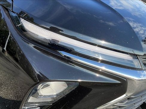 Used 2025 Chevrolet TrailBlazer LT AWD/4WD image 35