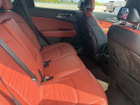 Used 2024 Kia Sportage SX image 19