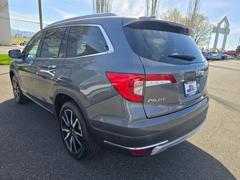 Used 2019 Honda Pilot Touring image 5