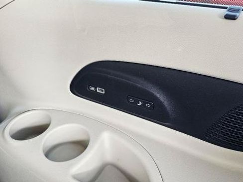 Used 2019 Chrysler Pacifica Limited FWD image 33