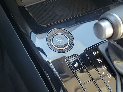 Certified 2023 Kia Niro EX Touring FWD image 35