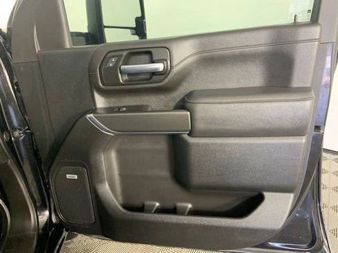 Used 2021 GMC Sierra 2500 AT4 w/ AT4 Premium Plus Package AWD/4WD image 15