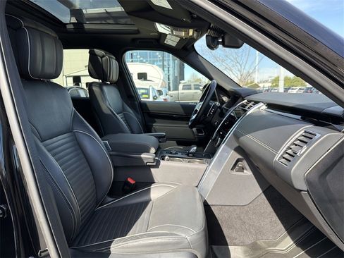 Used 2021 Land Rover Discovery HSE R-Dynamic image 26