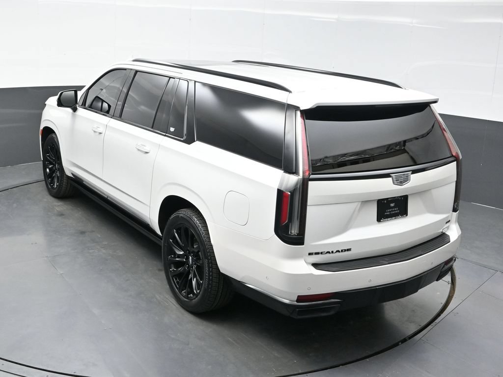 Certified 2024 Cadillac Escalade ESV Sport Platinum w/ LPO, ONYX Package AWD/4WD image 29
