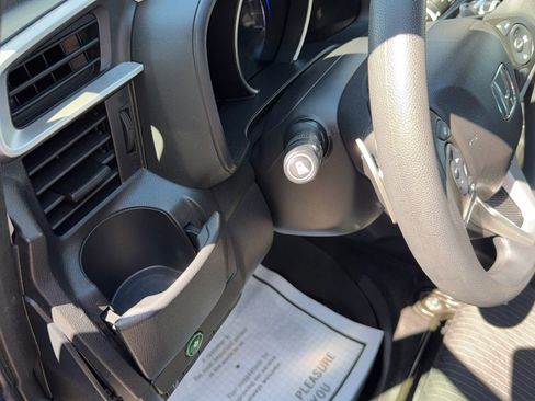 Used 2019 Honda Fit EX image 33