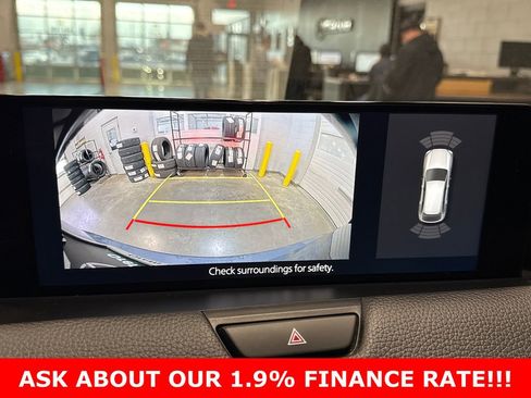 Certified 2025 MAZDA CX-70 3.3 Turbo w/ Preferred Package image 19