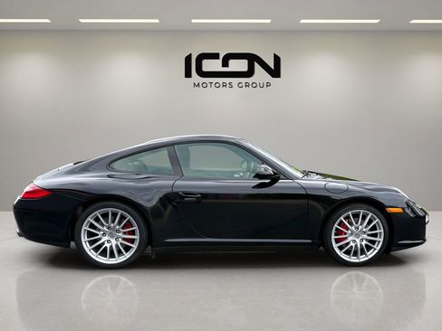 Used 2010 Porsche 911 Carrera S RWD image 4