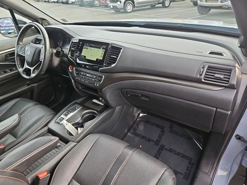 Used 2022 Honda Passport TrailSport image 27