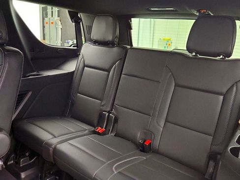 Used 2022 GMC Yukon Denali w/ Advanced Technology Package image 22