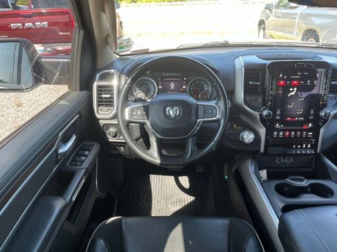 Used 2021 RAM 1500 Laramie RWD image 11