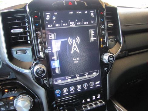 Used 2021 RAM 1500 Laramie w/ Sport Appearance Package AWD/4WD image 44