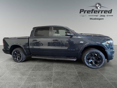 New 2026 RAM 1500 4x4 Crew Cab image 8